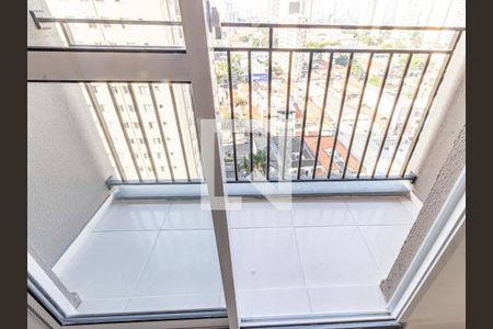 Apartamento para alugar com 37m², 2 quartos e sem vaga Apartamento para alugar com 37m², 2 quartos e sem vagaVaranda