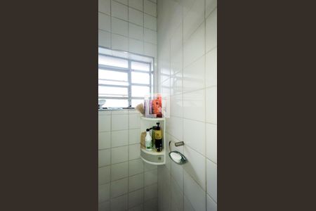 Casa à venda com 650m², 4 quartos e 3 vagas Casa à venda com 650m², 4 quartos e 3 vagasBanheiro Social