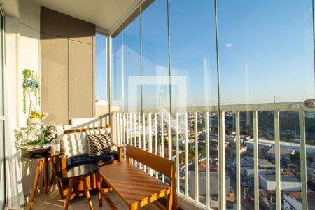 Varanda de apartamento à venda com 2 quartos, 54m² em Vila Galvão, Guarulhos
