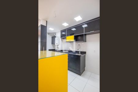 Apartamento à venda com 67m², 2 quartos e 1 vagaCozinha e Área de Serviço