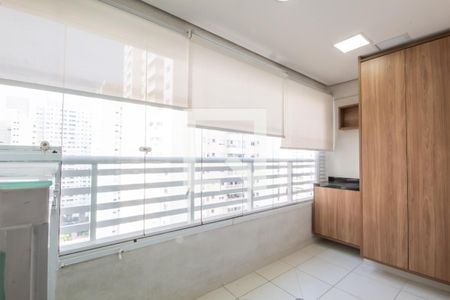 Sacada de apartamento à venda com 2 quartos, 67m² em Centro, Osasco