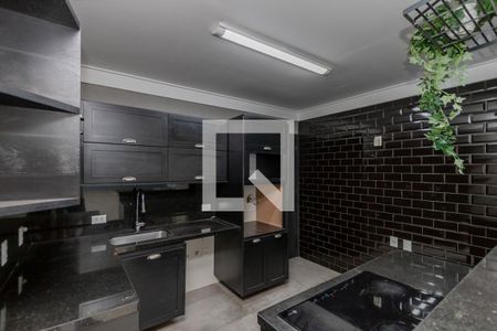 Casa de condomínio à venda com 280m², 3 quartos e 2 vagasCozinha