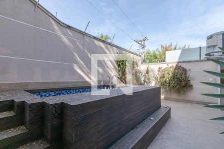 Casa de condomínio à venda com 280m², 3 quartos e 2 vagasPiscina