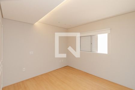 Casa de condomínio à venda com 280m², 3 quartos e 2 vagasSuíte 3