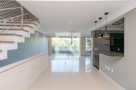 Casa de condomínio à venda com 280m², 3 quartos e 2 vagasSala
