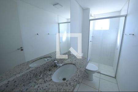 Apartamento para alugar com 80m², 3 quartos e 2 vagasBanheiro 