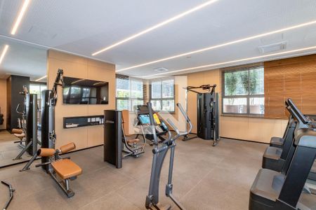 Apartamento à venda com 160m², 3 quartos e 3 vagas Apartamento à venda com 160m², 3 quartos e 3 vagasÁrea comum - Academia