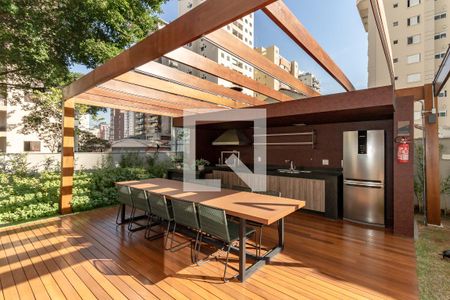 Apartamento à venda com 160m², 3 quartos e 3 vagas Apartamento à venda com 160m², 3 quartos e 3 vagasÁrea comum - Churrasqueira