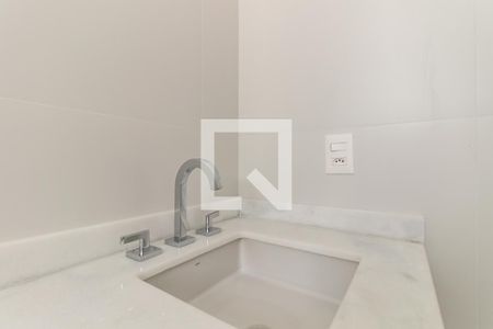 Apartamento à venda com 160m², 3 quartos e 3 vagas Apartamento à venda com 160m², 3 quartos e 3 vagasBanheiro do Quarto 2