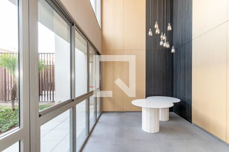 Apartamento à venda com 160m², 3 quartos e 3 vagas Apartamento à venda com 160m², 3 quartos e 3 vagasÁrea comum - Hall de entrada