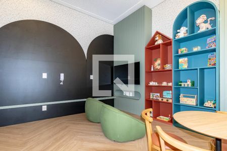 Apartamento à venda com 160m², 3 quartos e 3 vagas Apartamento à venda com 160m², 3 quartos e 3 vagasÁrea comum - Brinquedoteca