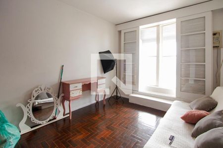 Casa de condomínio à venda com 600m², 6 quartos e 2 vagas Casa de condomínio à venda com 600m², 6 quartos e 2 vagasQuarto 2