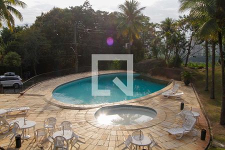 Casa de condomínio à venda com 600m², 6 quartos e 2 vagas Casa de condomínio à venda com 600m², 6 quartos e 2 vagasÁrea comum - Piscina