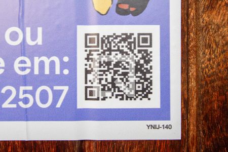 Plaquinha de casa de condomínio à venda com 6 quartos, 600m² em Itanhangá, Rio de Janeiro