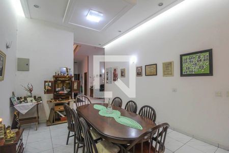 Sala de casa à venda com 5 quartos, 350m² em Vila Carrao, São Paulo
