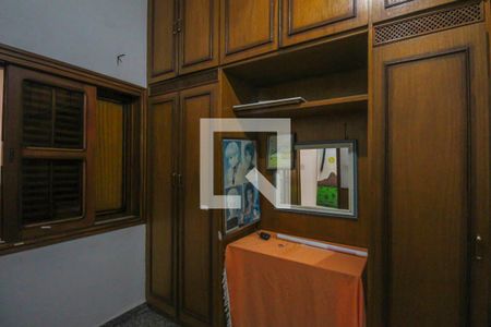 Casa à venda com 350m², 5 quartos e 6 vagasQuarto 2