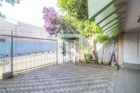 Casa à venda com 350m², 5 quartos e 6 vagasÁrea Externa