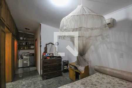 Casa à venda com 350m², 5 quartos e 6 vagasQuarto 1