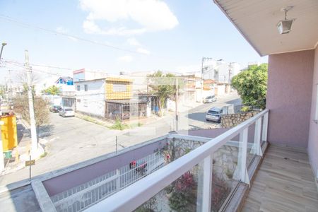 Casa para alugar com 240m², 3 quartos e 4 vagas Casa para alugar com 240m², 3 quartos e 4 vagasSacada