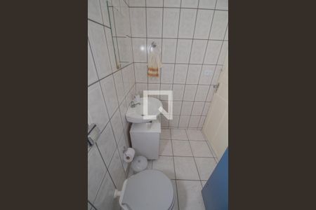 Casa para alugar com 240m², 3 quartos e 4 vagas Casa para alugar com 240m², 3 quartos e 4 vagasBanheiro