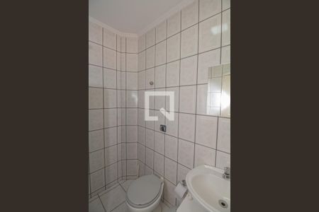 Casa para alugar com 240m², 3 quartos e 4 vagas Casa para alugar com 240m², 3 quartos e 4 vagasBanheiro