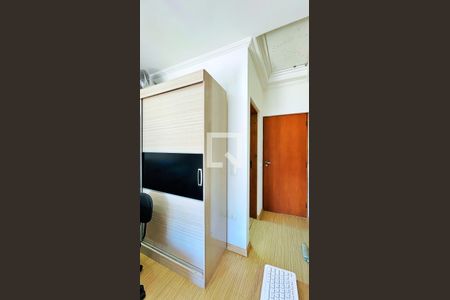 Casa à venda com 218m², 2 quartos e 5 vagas Casa à venda com 218m², 2 quartos e 5 vagasSuíte 2