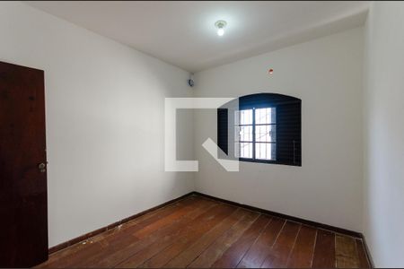 Casa à venda com 435m², 4 quartos e 6 vagasQuarto 1