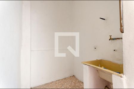 Casa à venda com 435m², 4 quartos e 6 vagasÁrea de Serviço 2