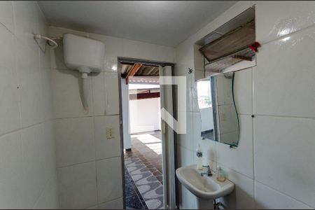 Casa à venda com 435m², 4 quartos e 6 vagasBanheiro do salão de Festas