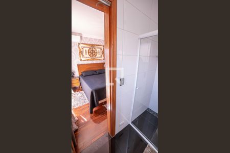 Casa à venda com 240m², 4 quartos e 5 vagasSuíte 1