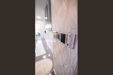 Casa à venda com 240m², 4 quartos e 5 vagasDetalhe