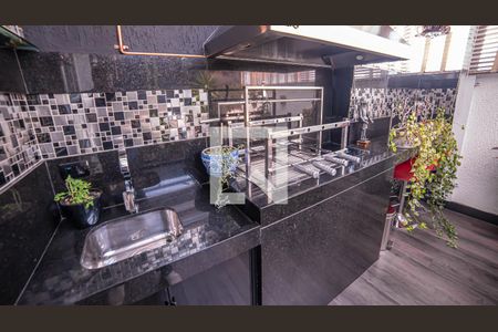 Casa à venda com 240m², 4 quartos e 5 vagasChurrasqueira