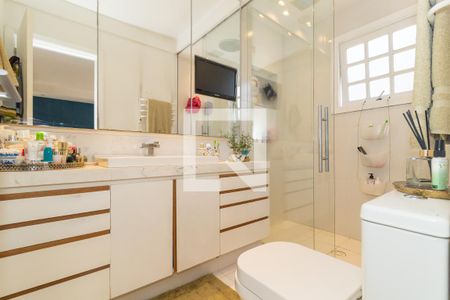 Casa de condomínio à venda com 171m², 2 quartos e 4 vagasBanheiro 1 da Suíte 1