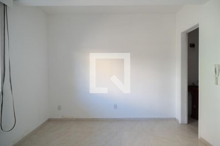 Sala/Quarto de kitnet/studio para alugar com 1 quarto, 30m² em Cristal, Porto Alegre