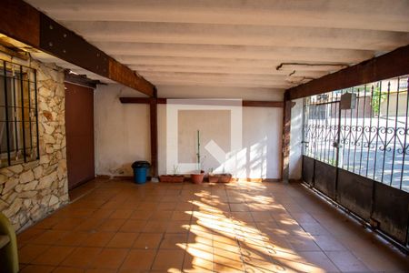 Casa à venda com 141m², 2 quartos e 2 vagasGaragem