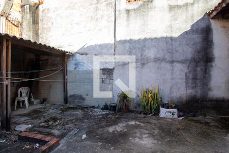 Casa à venda com 141m², 2 quartos e 2 vagasQuintal