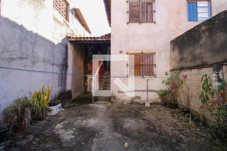 Casa à venda com 141m², 2 quartos e 2 vagasQuintal