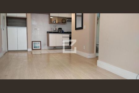 Sala/Cozinha de apartamento para alugar com 2 quartos, 62m² em Parque Reboucas, São Paulo