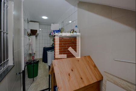 Casa à venda com 230m², 5 quartos e 2 vagasÁrea de Serviço