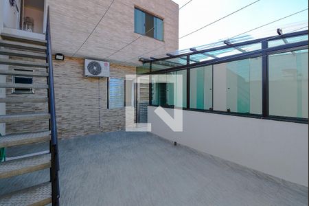 Casa à venda com 230m², 5 quartos e 2 vagasQuintal - área de cima
