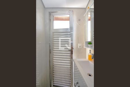 Casa à venda com 230m², 5 quartos e 2 vagasBanheiro Social 2