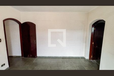 Casa à venda com 223m², 3 quartos e 4 vagasSuite 