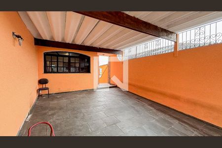 Casa à venda com 223m², 3 quartos e 4 vagasGaragem
