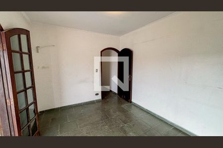 Casa à venda com 223m², 3 quartos e 4 vagasSuite 