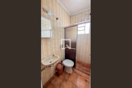 Casa à venda com 223m², 3 quartos e 4 vagasBanheiro