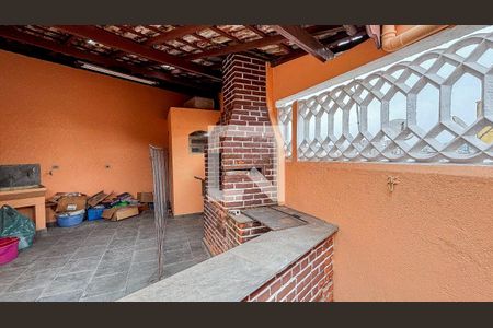 Casa à venda com 223m², 3 quartos e 4 vagasQuintal - Churrasqueira 