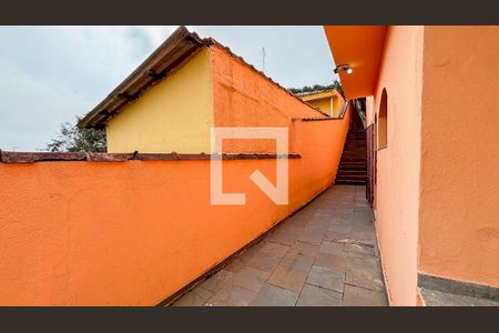 Casa à venda com 223m², 3 quartos e 4 vagasQuintal