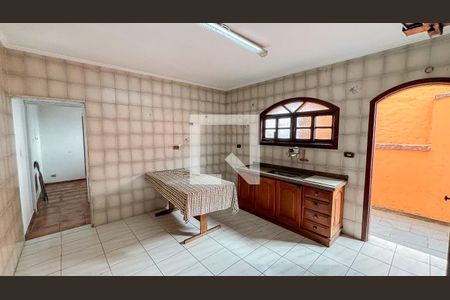 Casa à venda com 223m², 3 quartos e 4 vagasCozinha