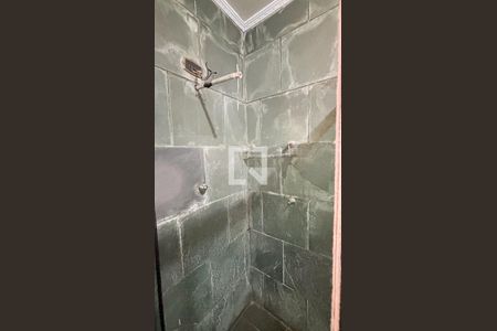 Casa à venda com 223m², 3 quartos e 4 vagasBanheiro