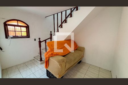 Casa à venda com 223m², 3 quartos e 4 vagasEscada